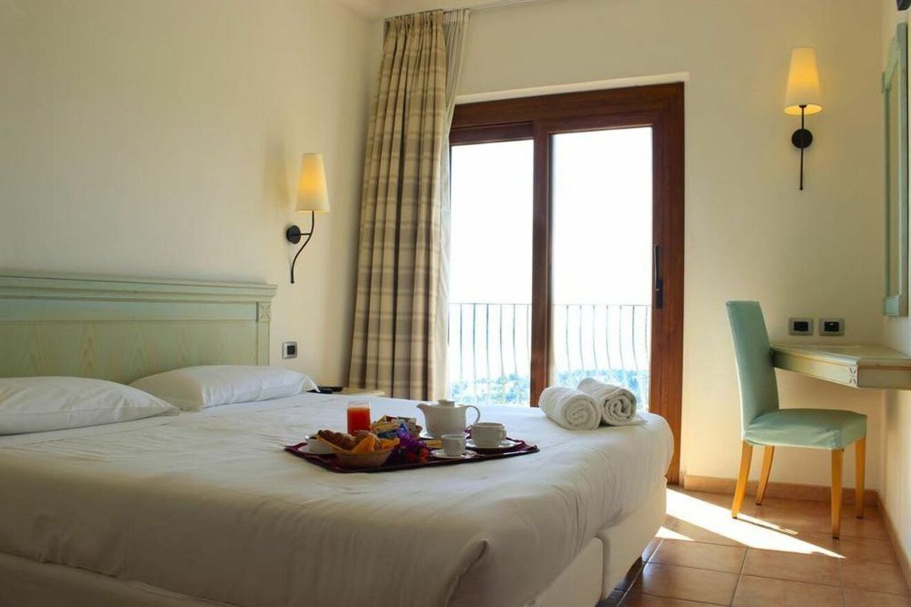 קאלה גונונה Hotel Brancamaria מראה חיצוני תמונה